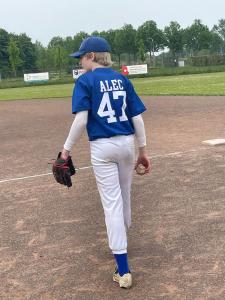 Alec Bluemink portrait