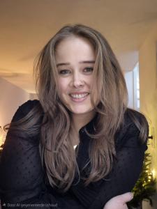 Noor van der Valk portrait